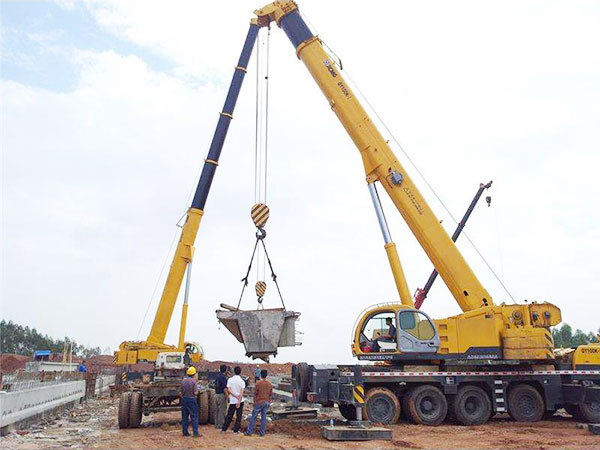 如何購買一臺好的隨車吊？購買隨車吊注意事項